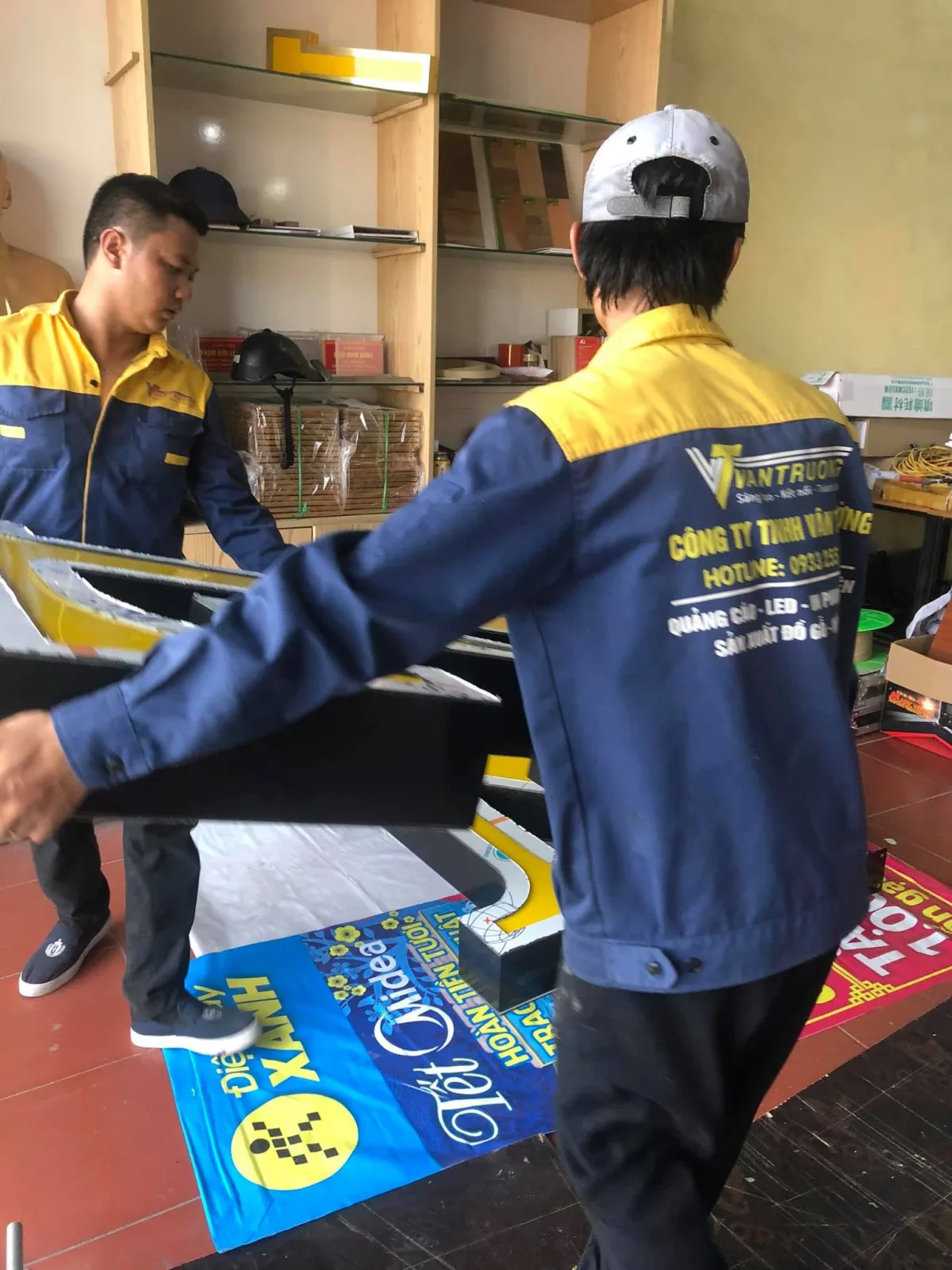 Công ty TNHH Đầu tư phát triển Công nghệ và Thương mại Vân Trường